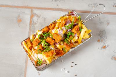 buffalo chicken loaded fries